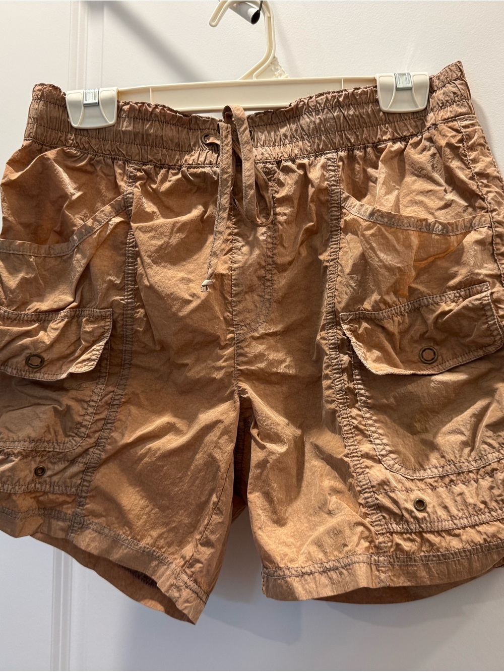 XCVI Gold Elastic Waist Casual Shorts